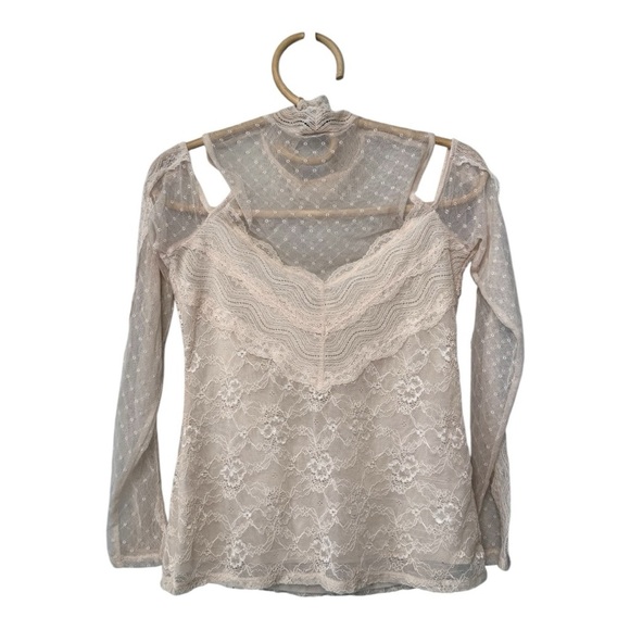 GUESS Antique Lace Funnel Neck Victorian-Style Sheer Open Shoulder Blouse Size S - Picture 8 of 14